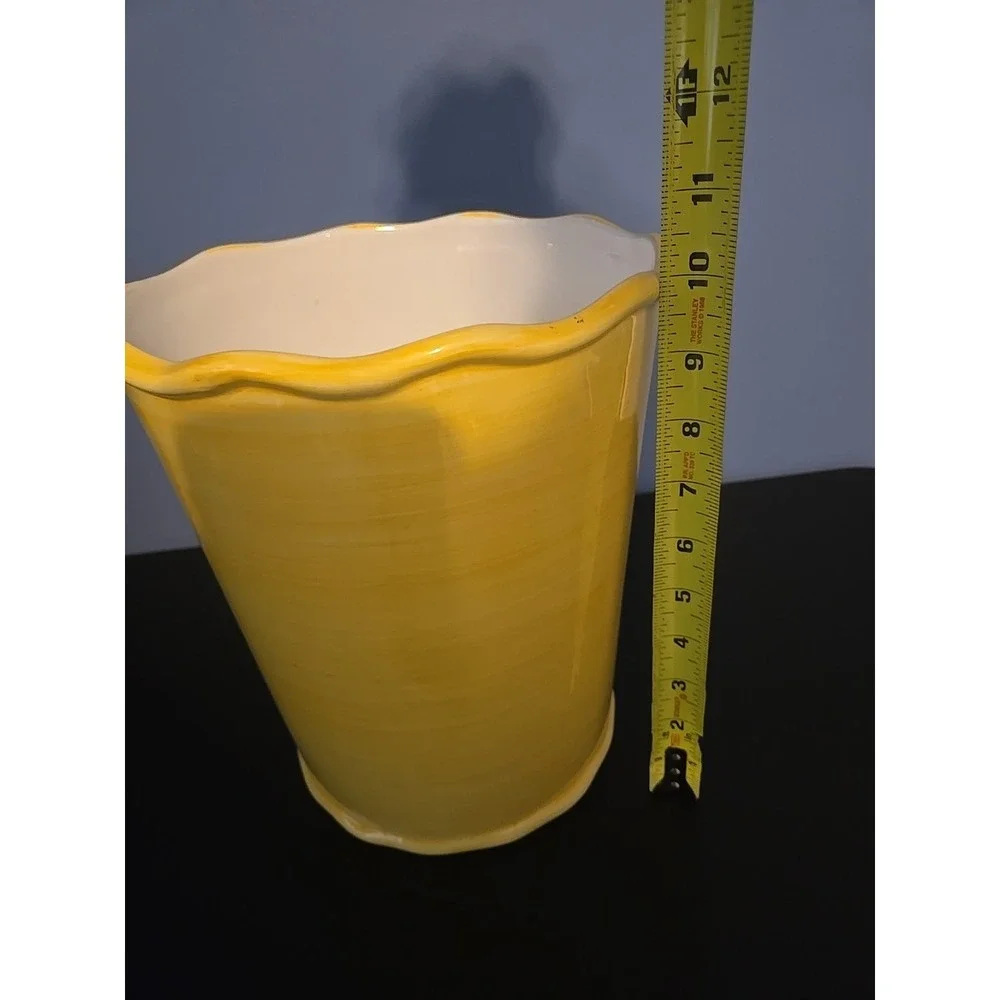 Springmaid Decorative Yellow Container‎ Vase Waste Basket Scalloped Edge